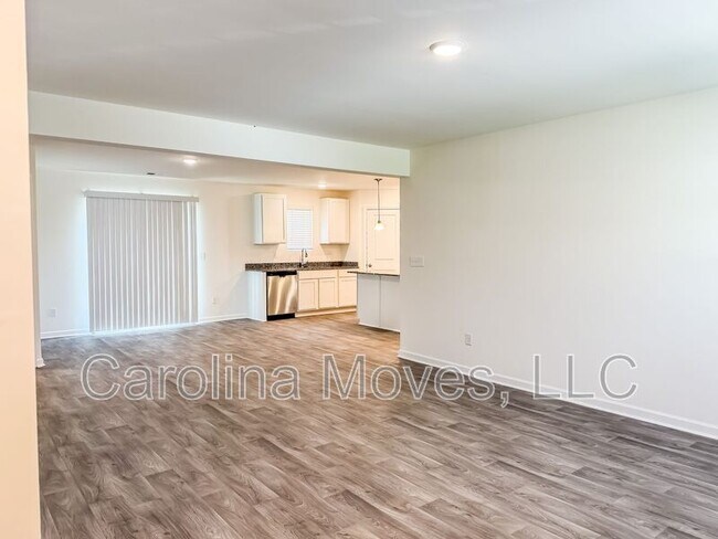 Building Photo - 6015 Willutuck Dr
