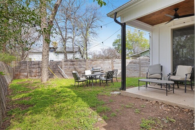 Building Photo - 4502 Banister Ln