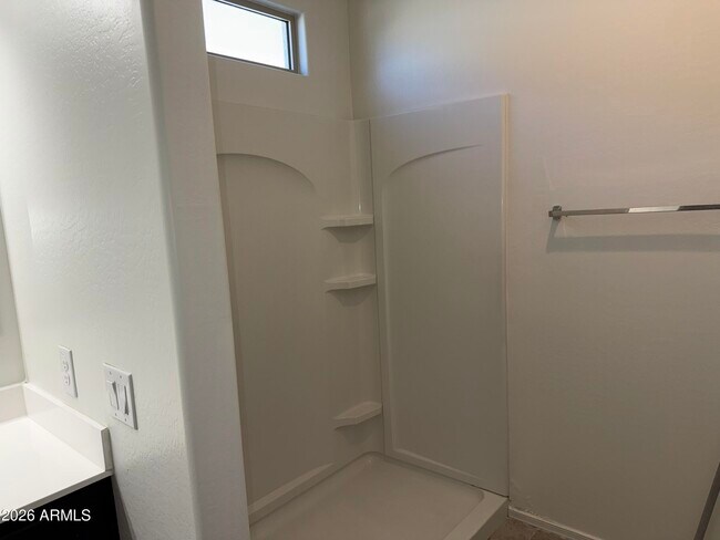 Building Photo - 3112 N 310th Ln