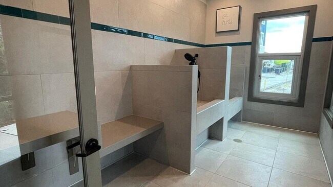 Building Photo - 824 Integra Pk Dr