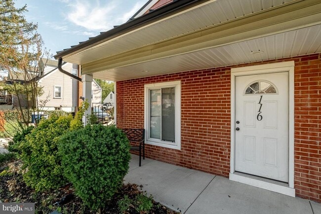 Building Photo - 116 S Fellowship Rd