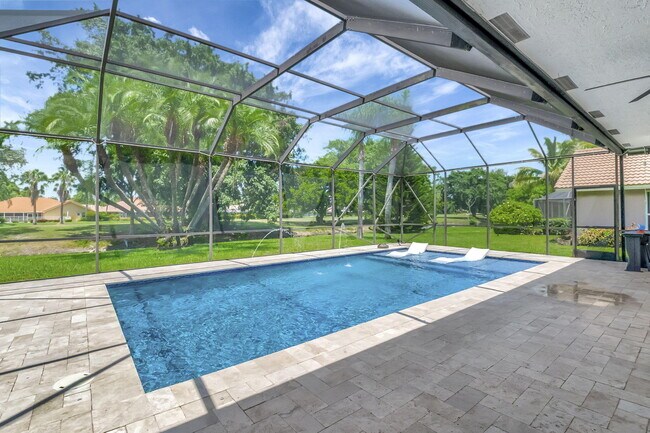 Building Photo - 10099 Canoe Brook Cir