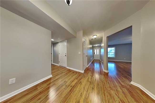 Building Photo - 4214 Fiddlers Bend