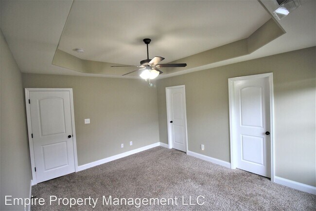 Building Photo - 3 br, 2 bath House - 10 Buckeye Lane