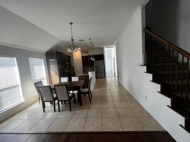 Building Photo - 1508 Pillar Bluff Way