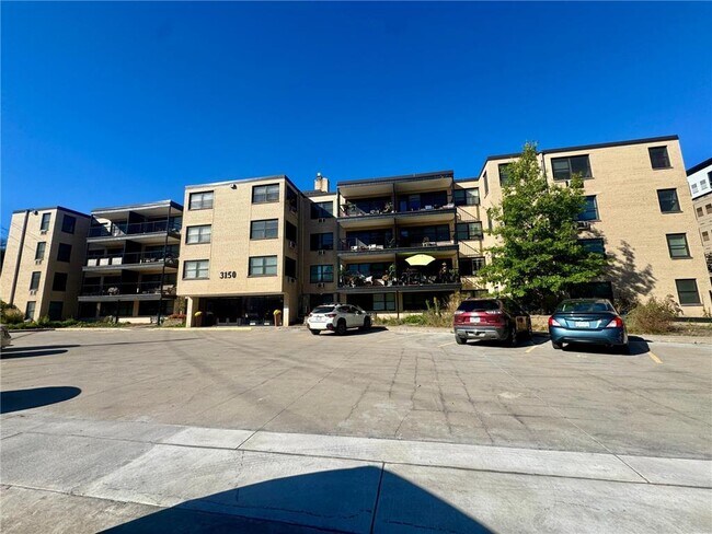Building Photo - 3150 Excelsior Blvd