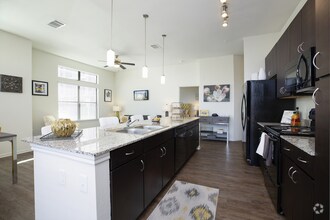 Building Photo - Hot Deal: 1 Month + Waived Fees!