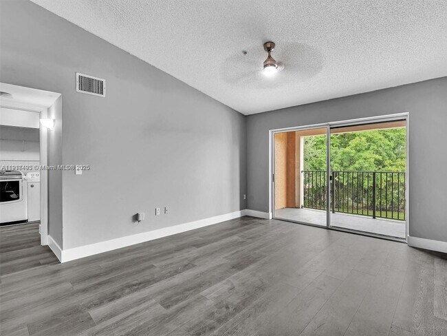 Building Photo - 2071 Renaissance Blvd