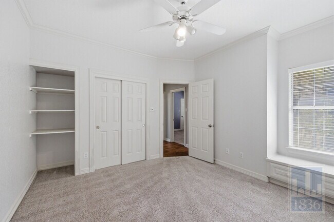 Building Photo - 41 Stillmeadow