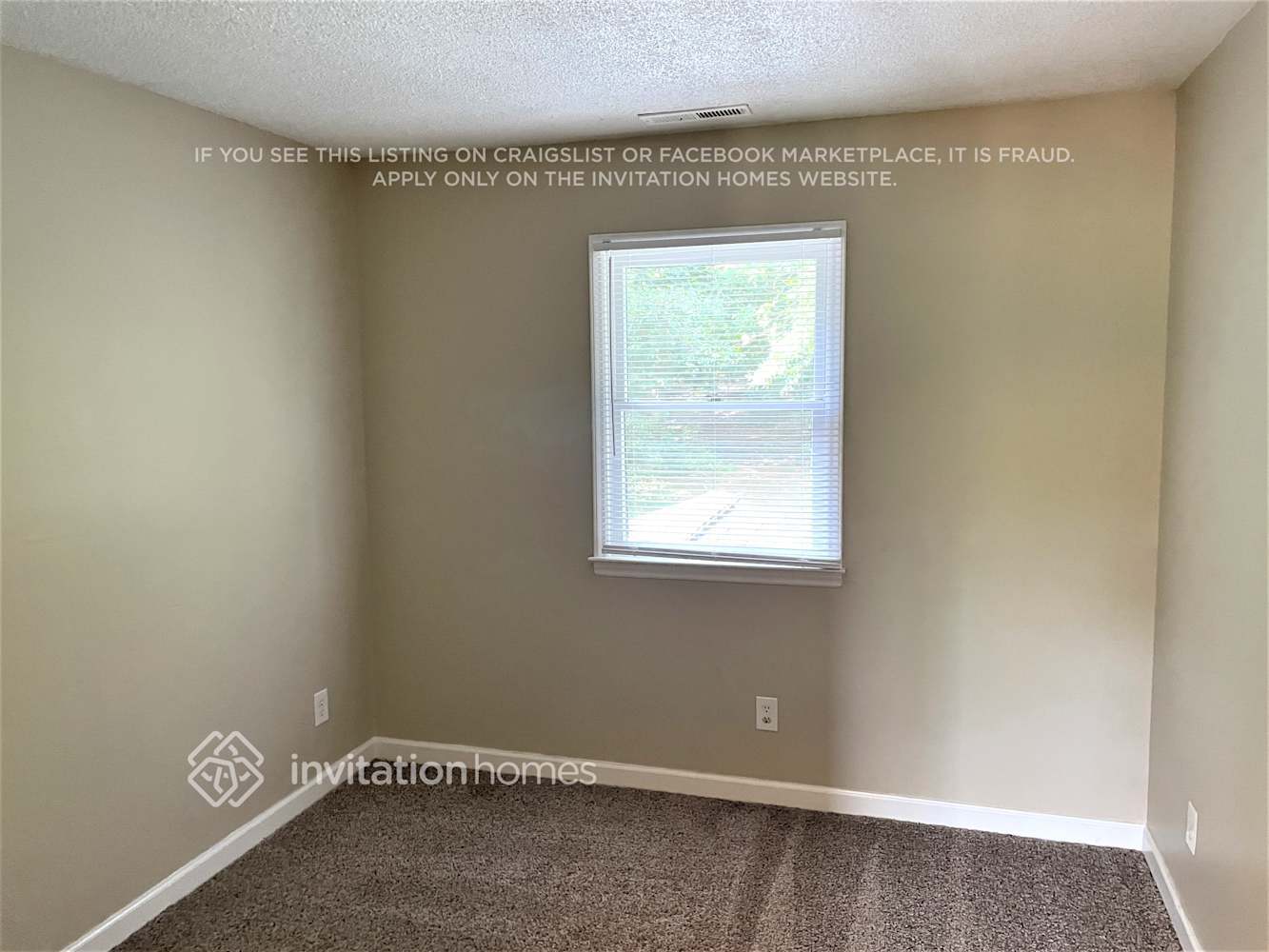 Building Photo - 11347 Mendora Dr