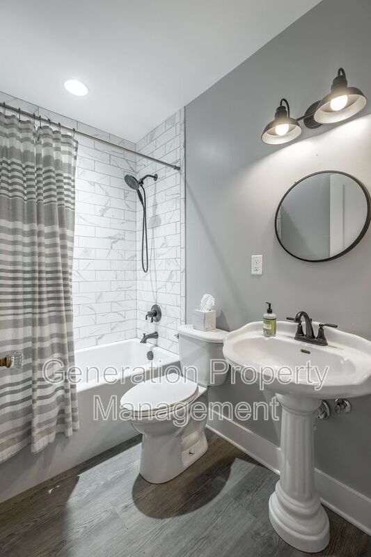 Building Photo - 103 Delray Ave