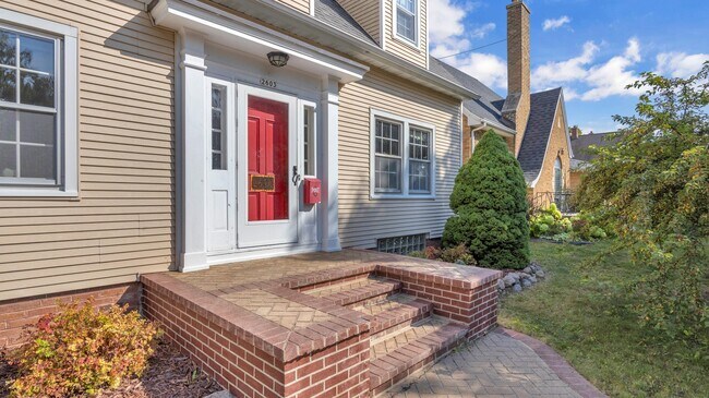 Building Photo - 2603 N 13th St