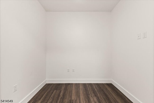 Building Photo - 450 Springfield Ave