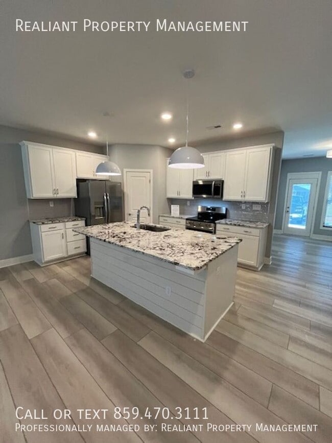 Building Photo - 3238 Peninsula Wy