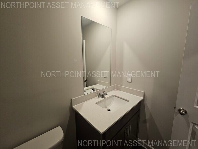 Building Photo - Beautiful Townhome for Lease in Lawrenceville