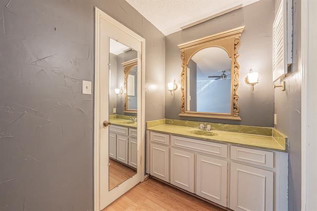 Building Photo - 15927 Preston Rd