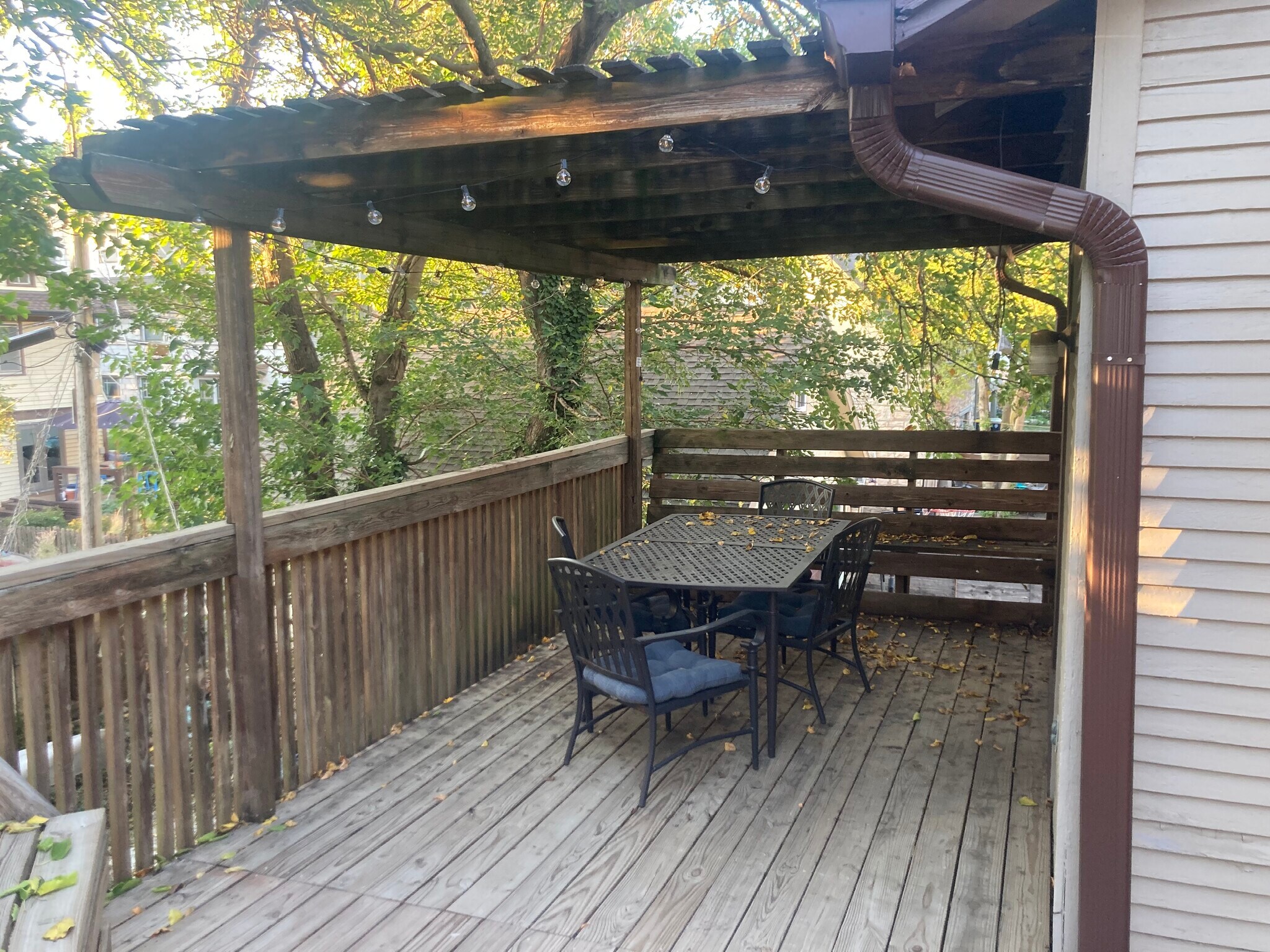 Building Photo - 3784 Washington St