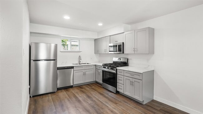 Building Photo - 2819 Berry St