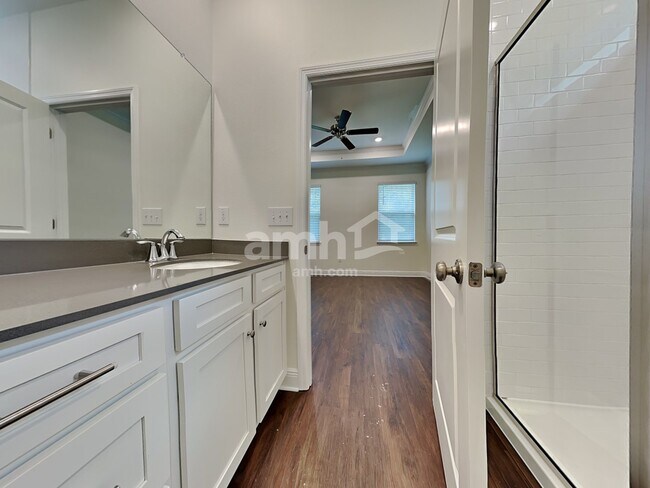 Building Photo - 6355 Emerald Hls Wy