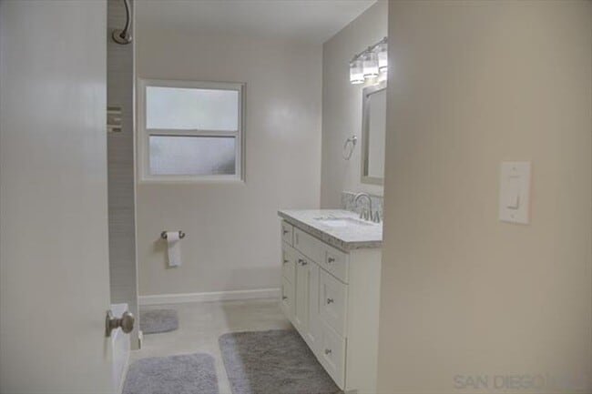 Building Photo - Stunning single-story corner lot home within walking distance of SDSU.