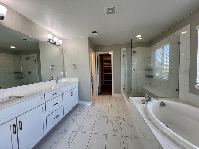 Building Photo - 4541 Prairie River Ct
