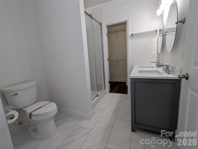 Building Photo - 5133 Prosperity Church Rd