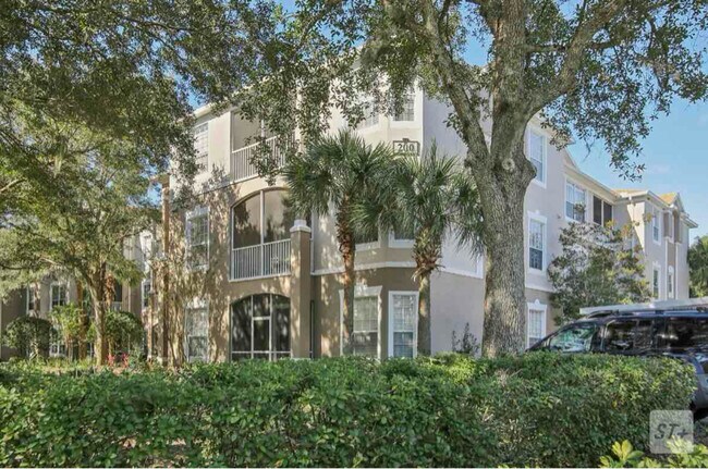 Building Photo - 10550 Baymeadows Rd