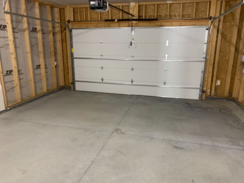 Building Photo - 6103 Farmstead Ave