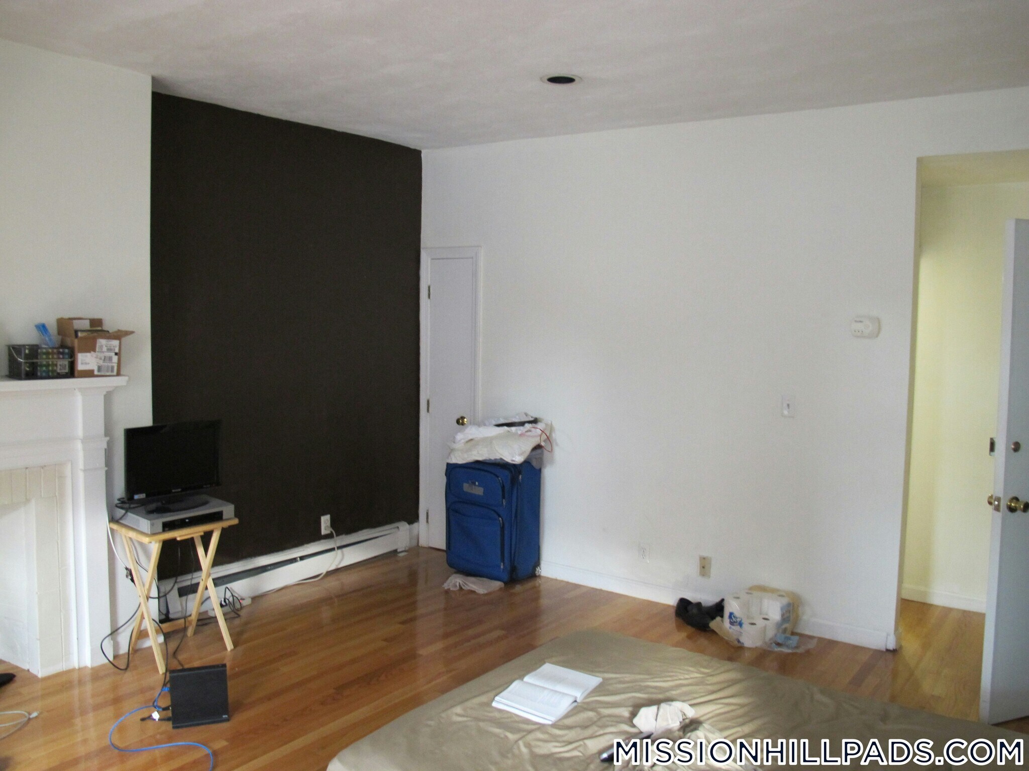 Building Photo - 14 Wait St