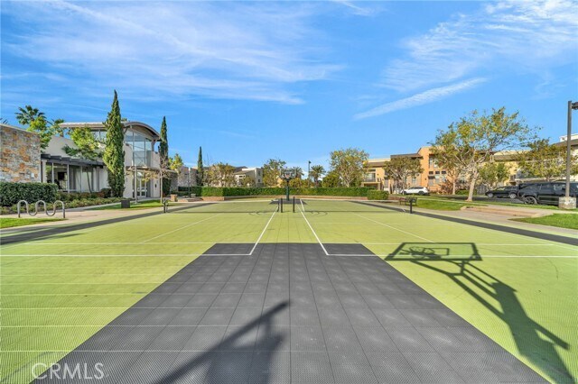 Building Photo - 5450 Strand