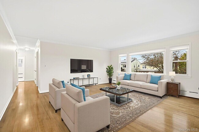 Building Photo - 222 Park Ave