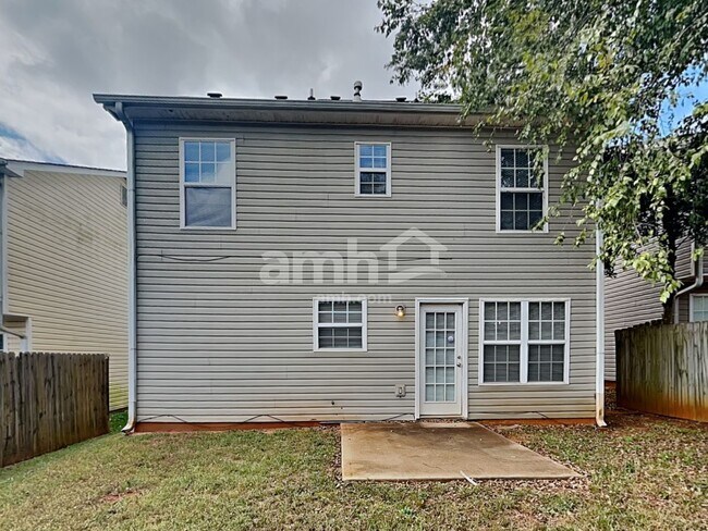 Building Photo - 6110 Flagstaf Walk