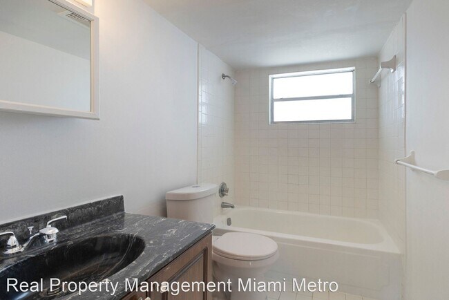 Building Photo - 2 br, 2 bath House - 14195 SW 87th Street ...