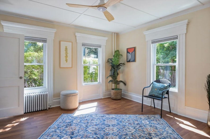 Bedroom 3 - 47 Pitkin St