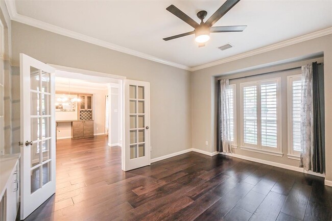 Building Photo - 5506 Langhorne Ct