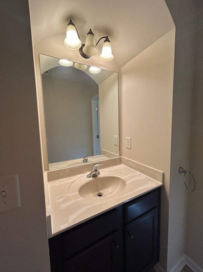 Building Photo - 5716 Westin Cir