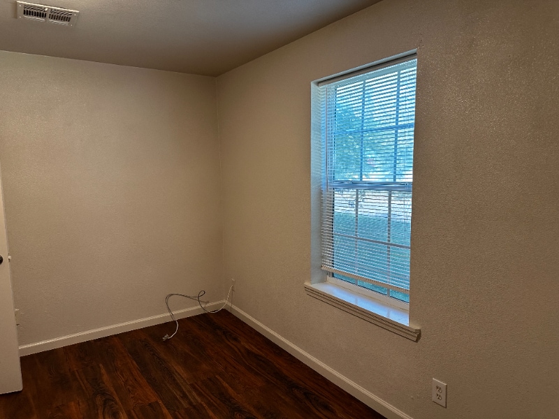 Building Photo - 507 Dunbar Ave