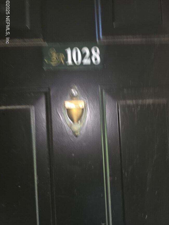Primary Photo - 13810 Sutton Park Dr N