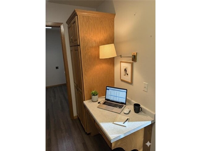 Building Photo - 1920 11th Ave