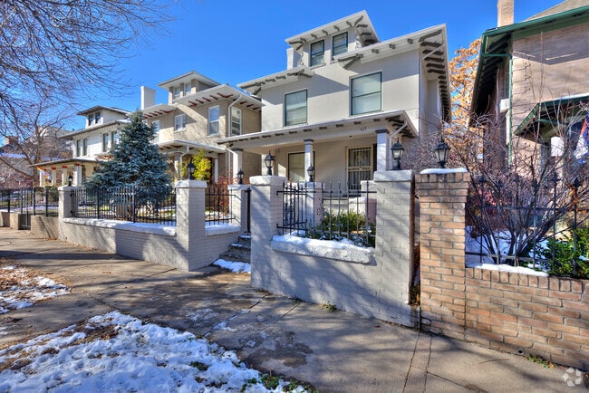 Building Photo - 915 Clarkson Street