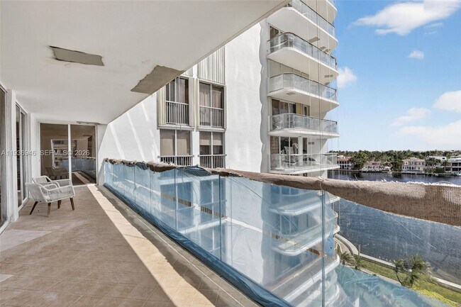 Building Photo - 19707 Turnberry Way