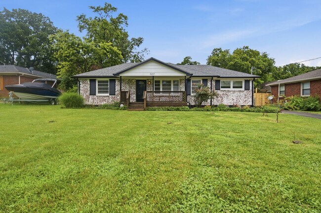 Building Photo - Move-In Ready East Nashville Home Just Minutes from Downtown