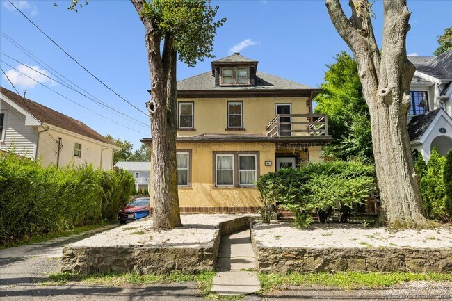 Primary Photo - 46 Richland Rd