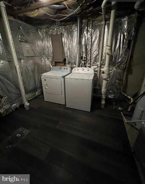 Building Photo - 9410 Squires Ct