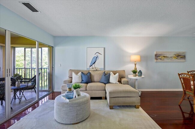 Building Photo - 10280 Imperial Point Dr W