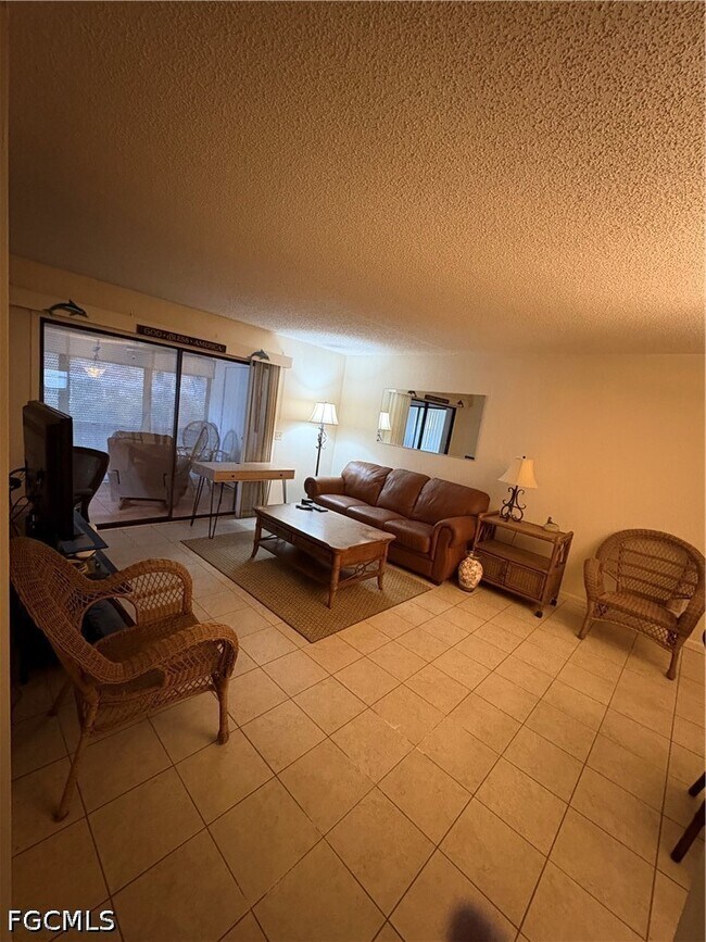 Building Photo - 6116 Whiskey Creek Dr