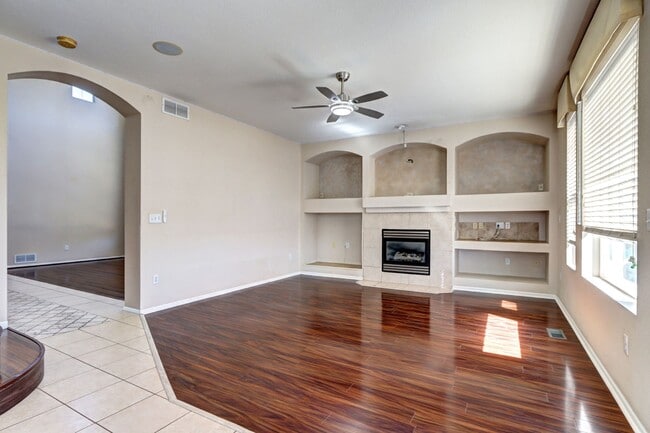 Building Photo - Beautiful 2-story Home in Dunes Park Henderson, CO!