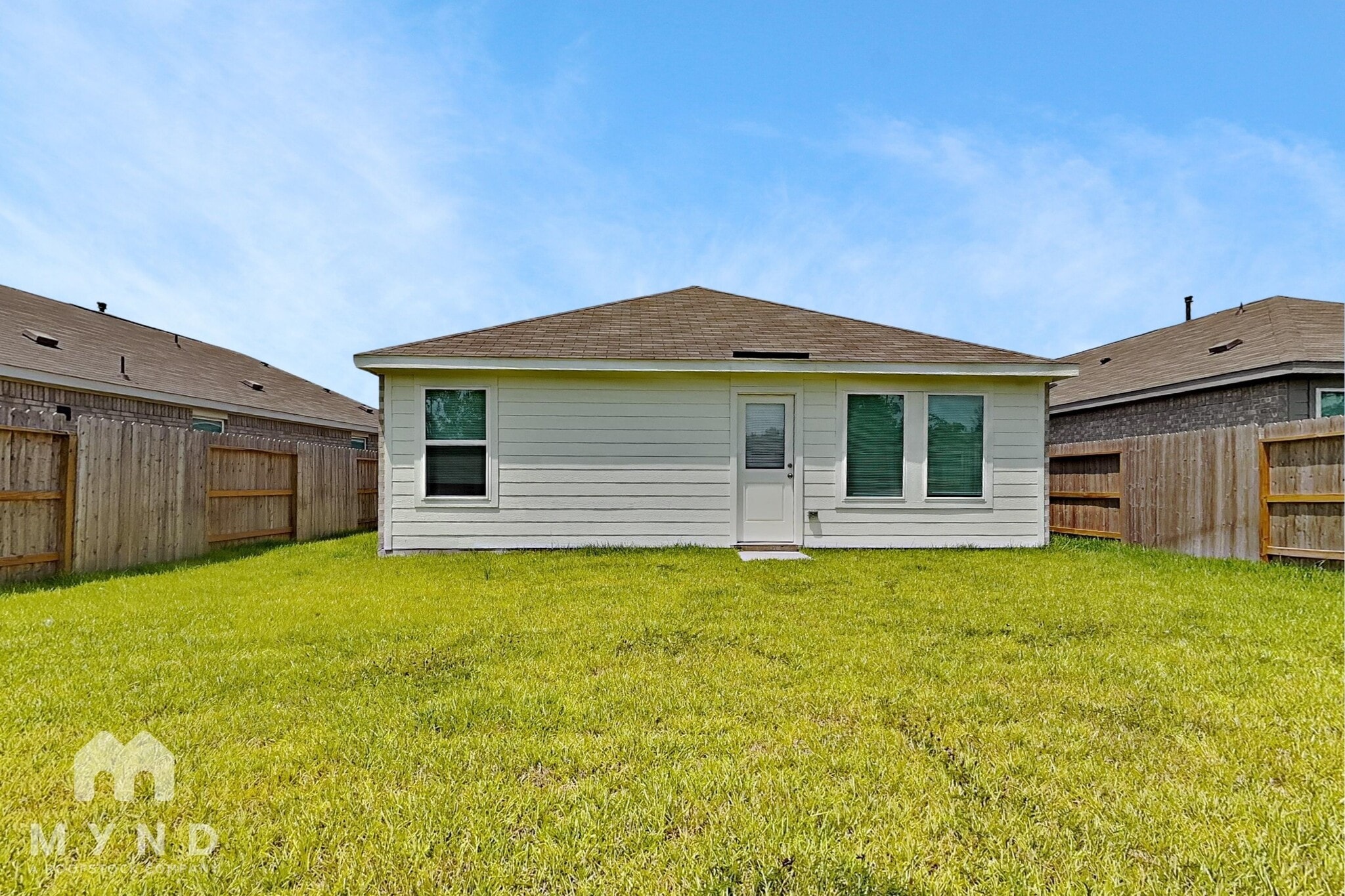 Building Photo - 944 Capracotta Dr