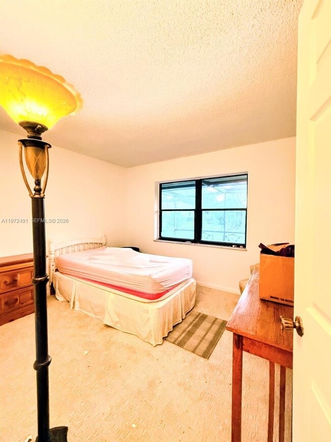 Building Photo - 766 NW 24th Ave