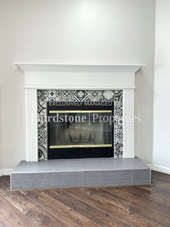 Building Photo - 1051 Moosehead Dr